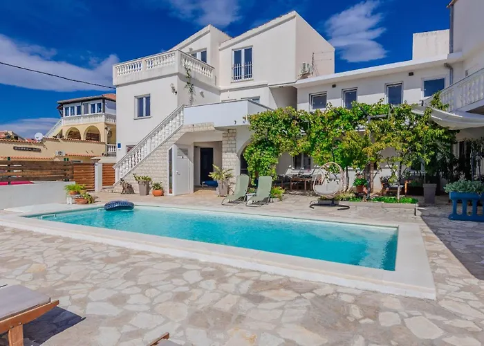 Barbara 1 By Guide *